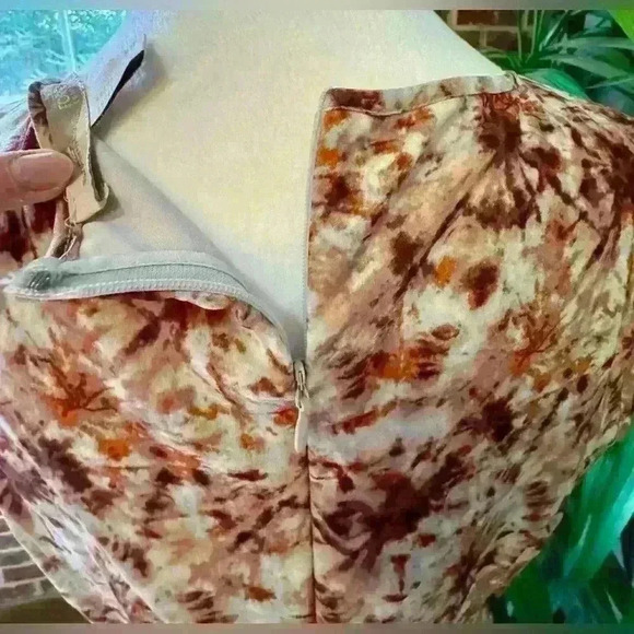 Forever 21 Multicolor-Pleaded Dress-Size M-NWT - Picture 3 of 8